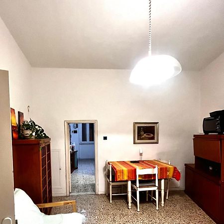 Rooms For Rent Livorno-Center Exterior foto